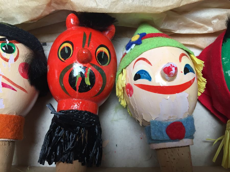 Vintage German Hand-painted Wine Stoppers [Photo 3]