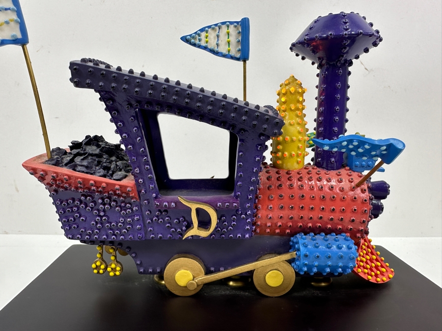 Walt Disney Classics Collection Goofy's Train From Disneyland's Main Street Electrical Parade 8W X 4D X 6.5H [Photo 6]