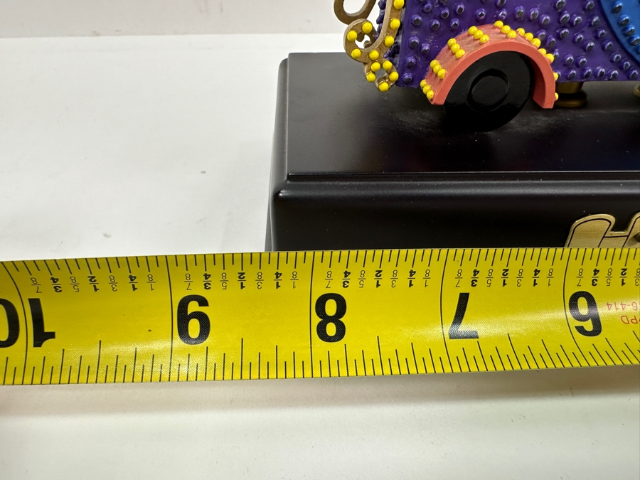 Walt Disney Classics Collection Mickey's Drum From Disneyland's Main Street Electrical Parade 8.25W X 4D X 7H [Photo 11]