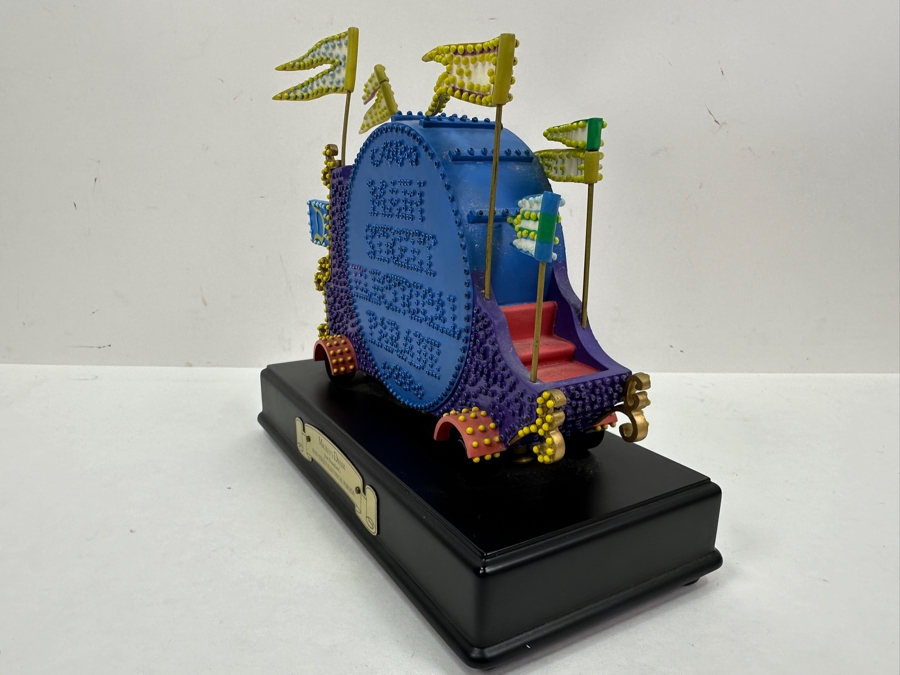 Walt Disney Classics Collection Mickey's Drum From Disneyland's Main Street Electrical Parade 8.25W X 4D X 7H [Photo 6]