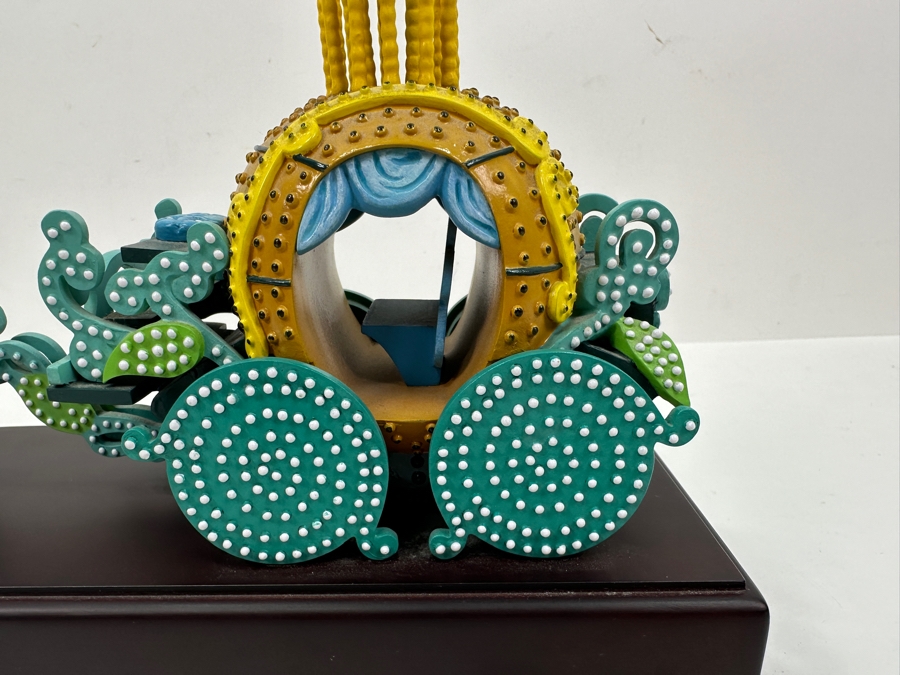 Walt Disney Classics Collection Cinderella's Coach From Disneyland's Main Street Electrical Parade 8W X 4D X 6H [Photo 6]