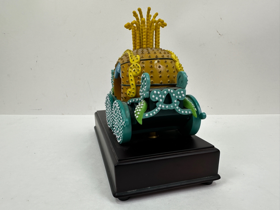 Walt Disney Classics Collection Cinderella's Coach From Disneyland's Main Street Electrical Parade 8W X 4D X 6H [Photo 7]