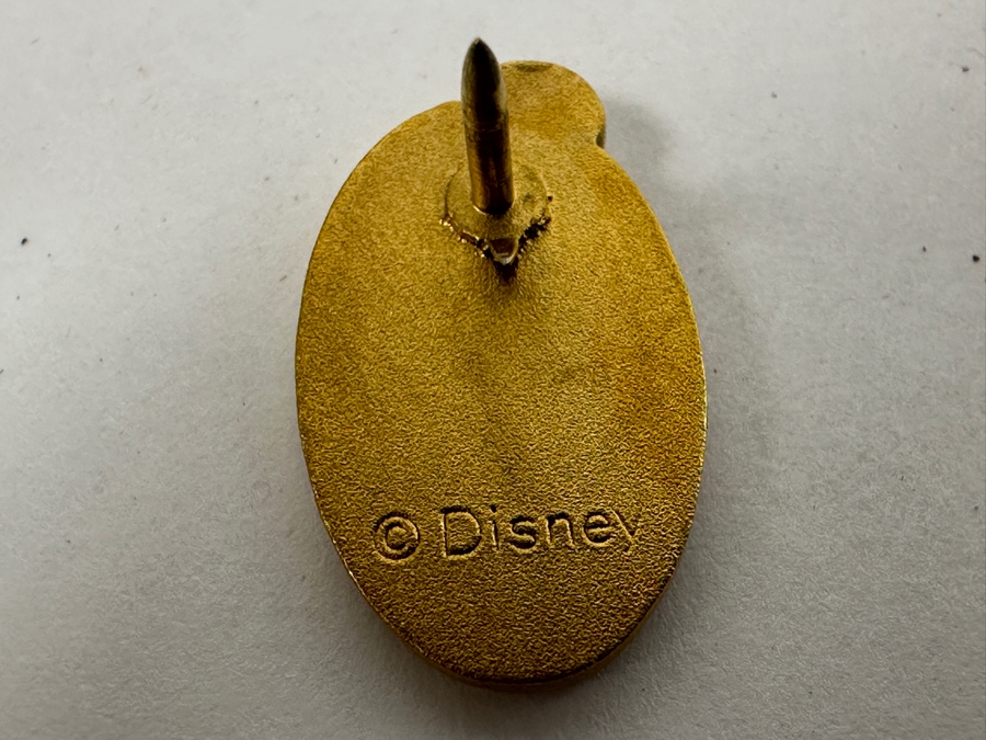 Disneyland Cast Member 30 Year Service Award Pin Jiminy Cricket [Photo 5]