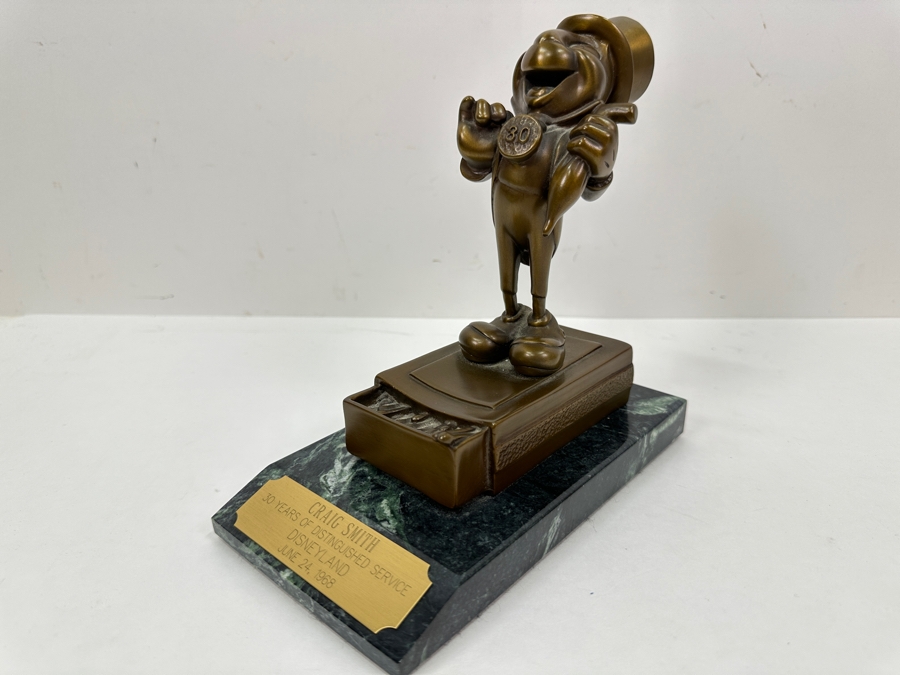 Rare Disneyland Cast Member 30 Years Of Distinguished Service Award Bronze Jiminy Cricket Sculpture 'Craig Smith 30 Years Of Distinguished Service Disneyland June 24, 1968' 4W X 7D X 7.5H [Photo 14]