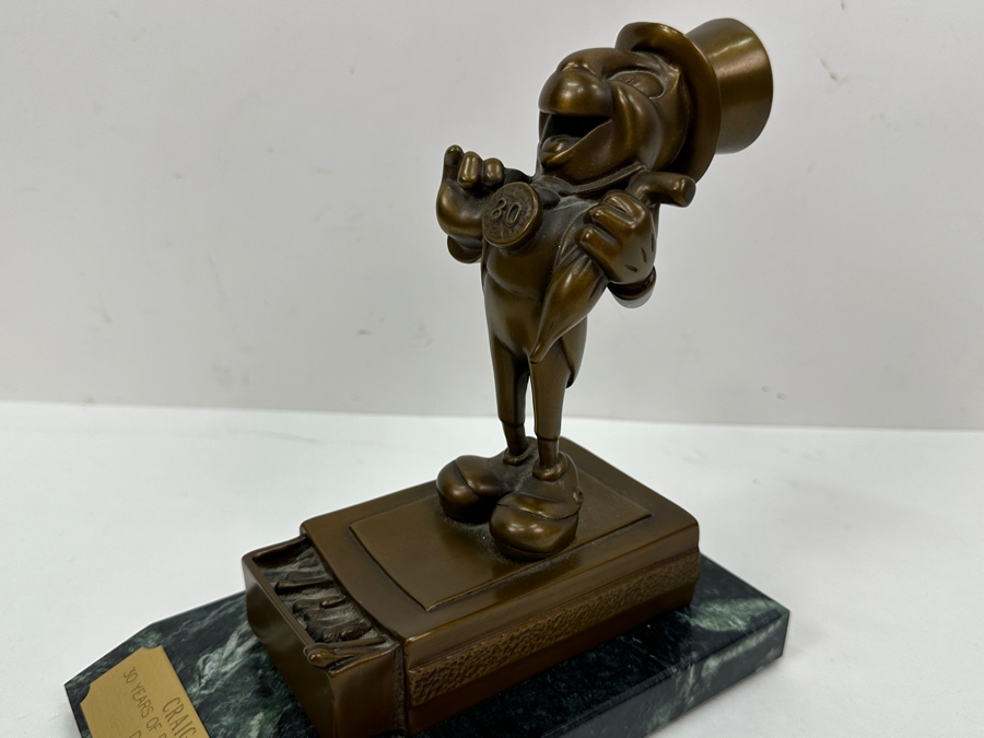 Rare Disneyland Cast Member 30 Years Of Distinguished Service Award Bronze Jiminy Cricket Sculpture 'Craig Smith 30 Years Of Distinguished Service Disneyland June 24, 1968' 4W X 7D X 7.5H [Photo 4]