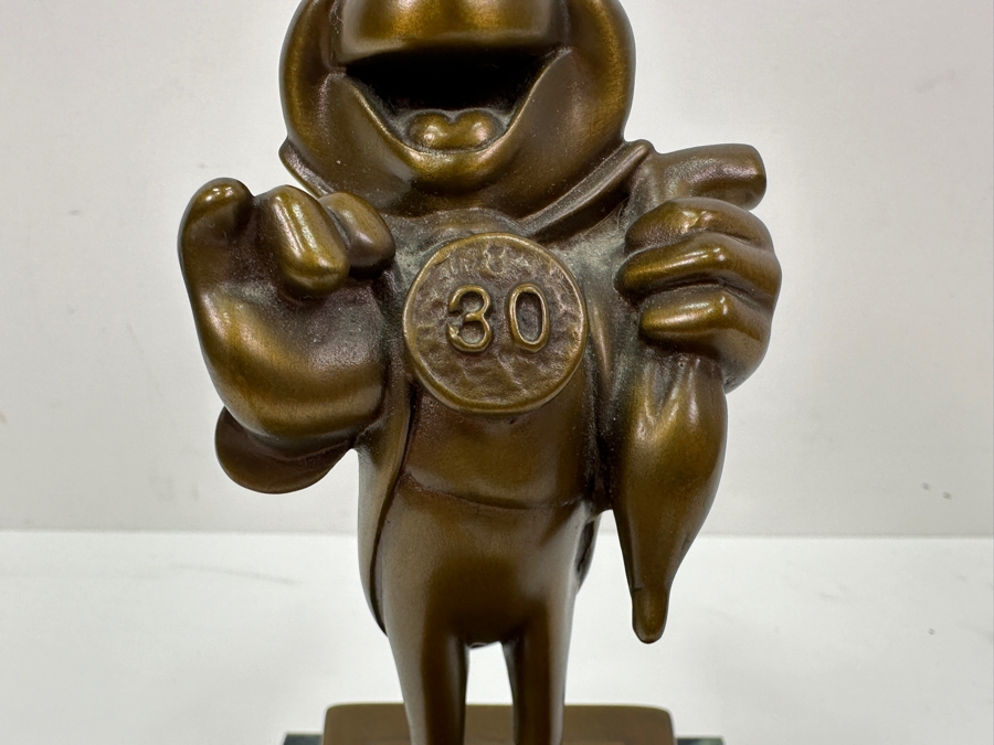 Rare Disneyland Cast Member 30 Years Of Distinguished Service Award Bronze Jiminy Cricket Sculpture 'Craig Smith 30 Years Of Distinguished Service Disneyland June 24, 1968' 4W X 7D X 7.5H [Photo 12]