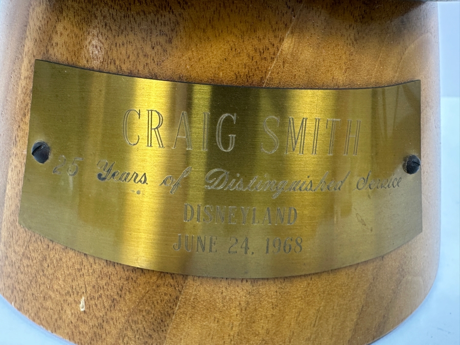 Rare Disneyland Cast Member 25 Years Of Distinguished Service Award Bronze Tinker Bell Sculpture On Wooden Base 'Craig Smith 25 Years Of Distinguished Service Disneyland June 24, 1968' 13.5H [Photo 7]