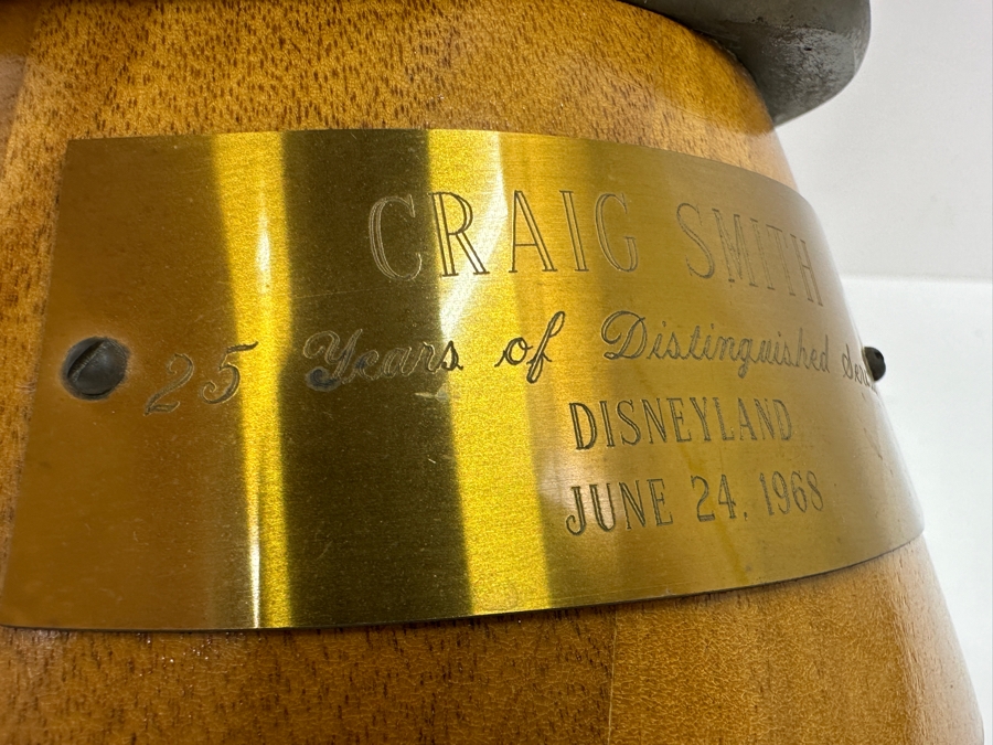 Rare Disneyland Cast Member 25 Years Of Distinguished Service Award Bronze Tinker Bell Sculpture On Wooden Base 'Craig Smith 25 Years Of Distinguished Service Disneyland June 24, 1968' 13.5H [Photo 9]