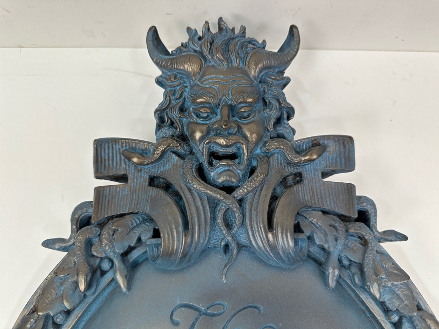 Disneyland's The Haunted Mansion Full Size Talking Gate Plaque Paul Frees's Ghost Host Speaks Limited Edition 500 (Note That The Internal Plastic Battery Enclosure Has Been Repaired) - Working 13.5 X 23' [Photo 4]