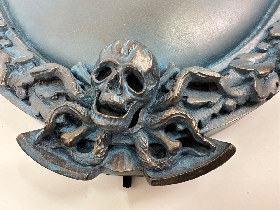 Disneyland's The Haunted Mansion Full Size Talking Gate Plaque Paul Frees's Ghost Host Speaks Limited Edition 500 (Note That The Internal Plastic Battery Enclosure Has Been Repaired) - Working 13.5 X 23' [Photo 6]