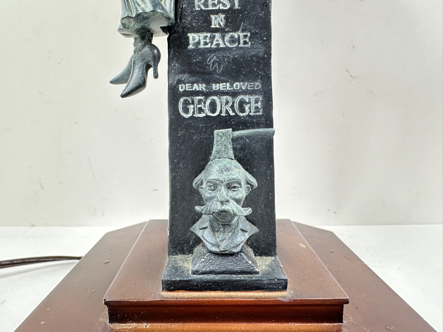 The Haunted Mansion Disneyland Stained Glass Lamp Designed By Jody Daily Limited Edition Of 999 Walt Disney Collectibles 21'H [Photo 11]