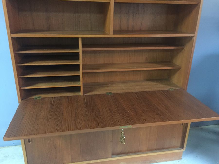 Hundevad Denmark Teak Danish Cabinet [Photo 2]