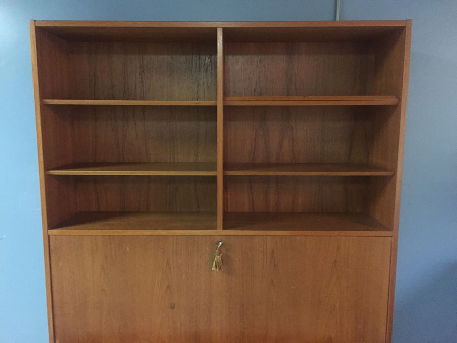 Hundevad Denmark Teak Danish Cabinet [Photo 6]