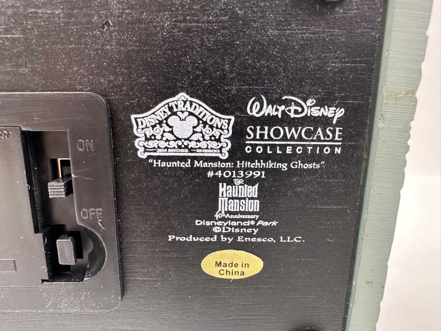 Walt Disney Showcase Collection Disney Traditions 'Haunted Mansion: Hitchhiking Ghosts' The Haunted Mansion 40th Anniversary Enesco 7.5W X 4D X 9H [Photo 10]