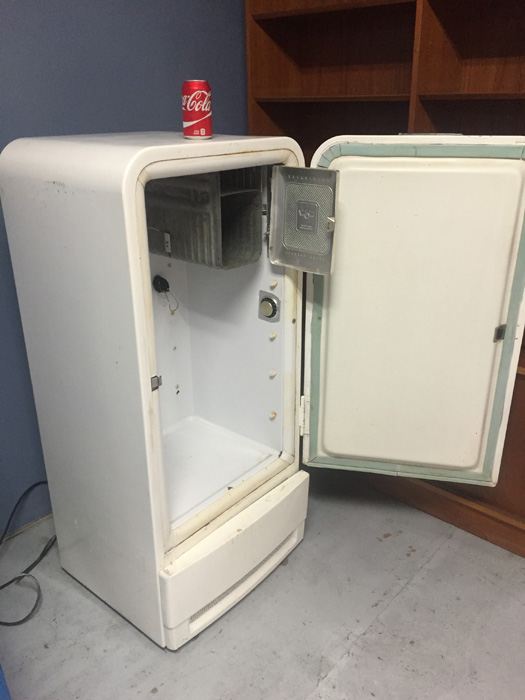 Vintage Retro Frigidaire Fridge Compact Refrigerator Made by General ...