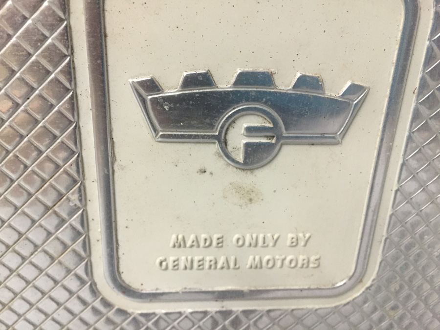 Vintage Retro Frigidaire Fridge Compact Refrigerator Made by General Motors - WORKS GREAT! [Photo 10]