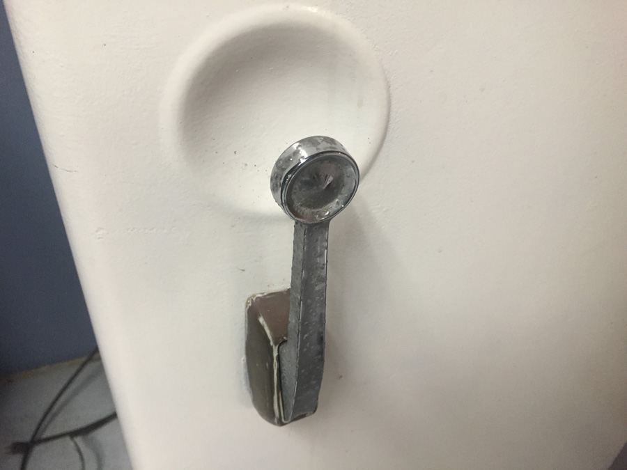 Vintage Retro Frigidaire Fridge Compact Refrigerator Made by General Motors - WORKS GREAT! [Photo 7]