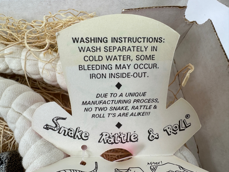 New In Original Box Indiana Jones Adventure Disneyland 1995 Snake That Turns Into A Shirt Adult XL Plus Indiana Jones Adventure Disneyland 1995 Souvenir Paperweight Plaque [Photo 6]