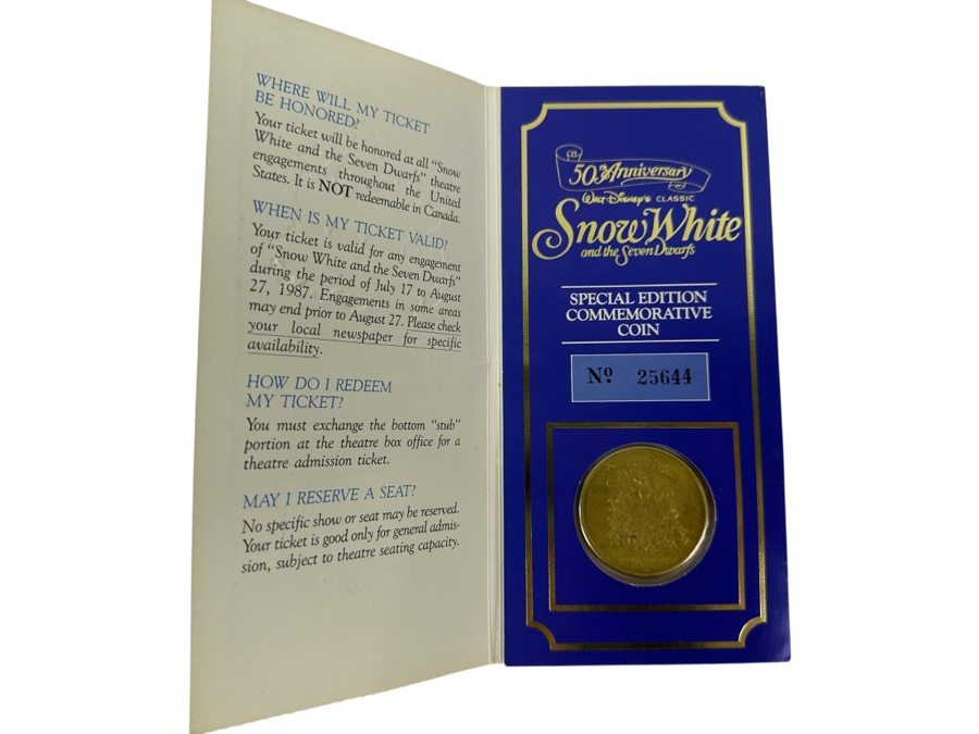 50th Anniversary Walt Disney's Classic Snow White And The Seven Dwarfs Special Edition Commemorative Ticket & Coin 1987 [Photo 3]