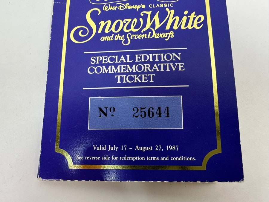 50th Anniversary Walt Disney's Classic Snow White And The Seven Dwarfs Special Edition Commemorative Ticket & Coin 1987 [Photo 5]