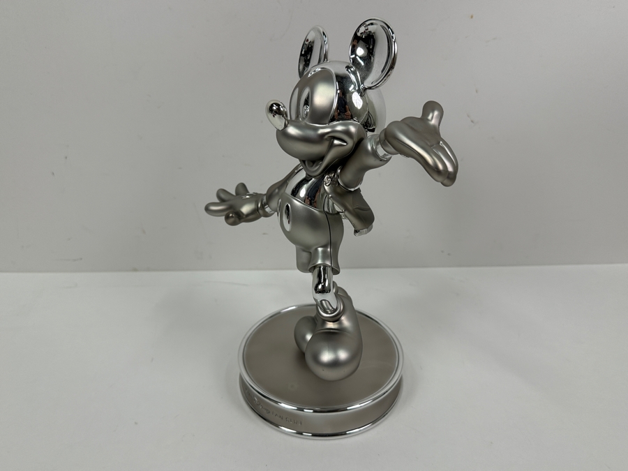 D23 The Official Disney Fan Club Mickey Mouse 'Leader Of The Club' Milestone Statue Commemorating Disney's 100th Anniversary 10H [Photo 7]