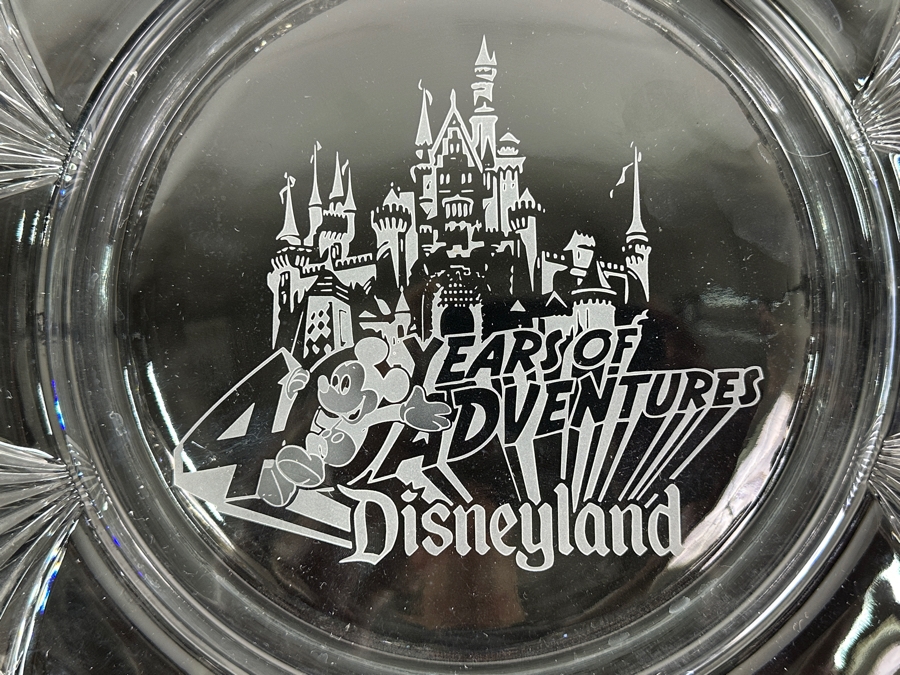Limited Edition 40 Years Of Adventures Disneyland Etched Crystal Plate Numbered 20 Of 500 12'W [Photo 3]
