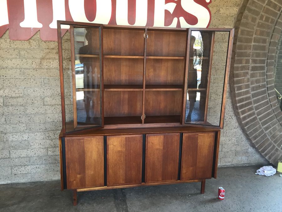 Mid-century Modern Credenza Hutch Cabinet [Photo 28]