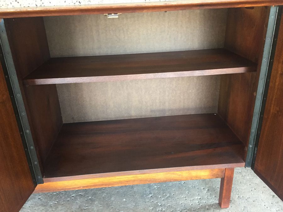 Mid-century Modern Credenza Hutch Cabinet [Photo 17]