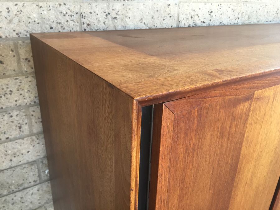 Mid-century Modern Credenza Hutch Cabinet [Photo 11]