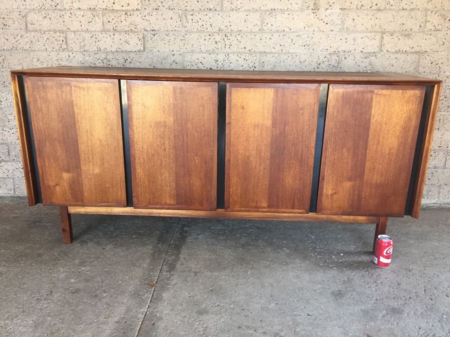 Mid-century Modern Credenza Hutch Cabinet [Photo 4]