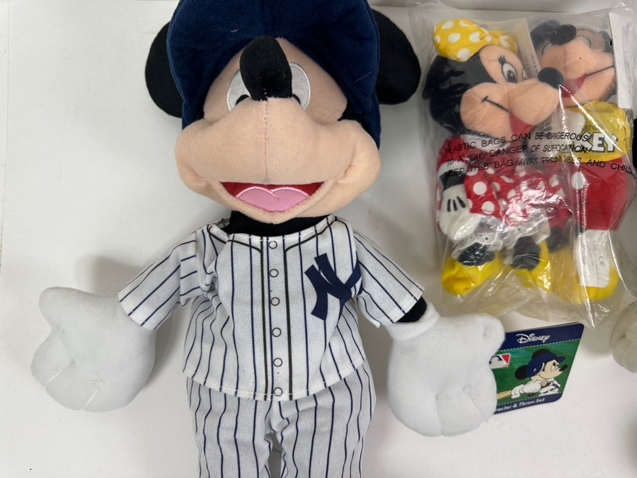 Mickey Mouse & Minnie Mouse Disney Plush Toys [Photo 5]