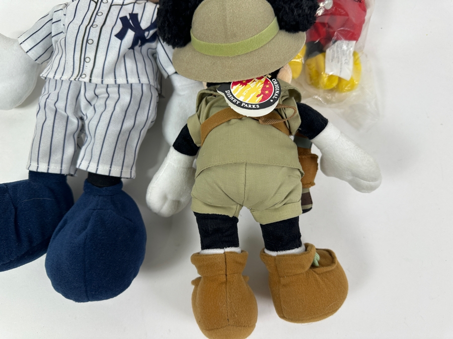 Mickey Mouse & Minnie Mouse Disney Plush Toys [Photo 9]
