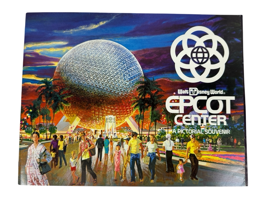 Vintage 1982 Walt Disney World Epcot Center Pictorial Souvenir