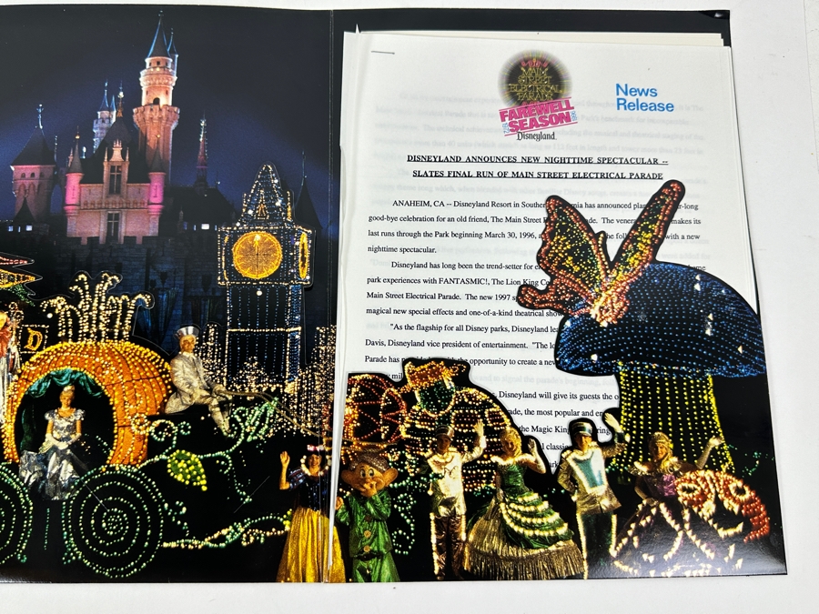 Vintage Main Street Electrical Parade 1972-1996 Farewell Season Press Kit News Release For Media With Photos & Slides [Photo 5]