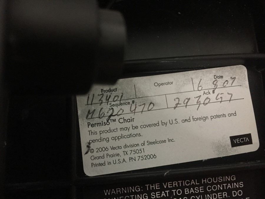 Steelcase Permiso Chair Office Chair - Retails : $1500+ [Photo 3]