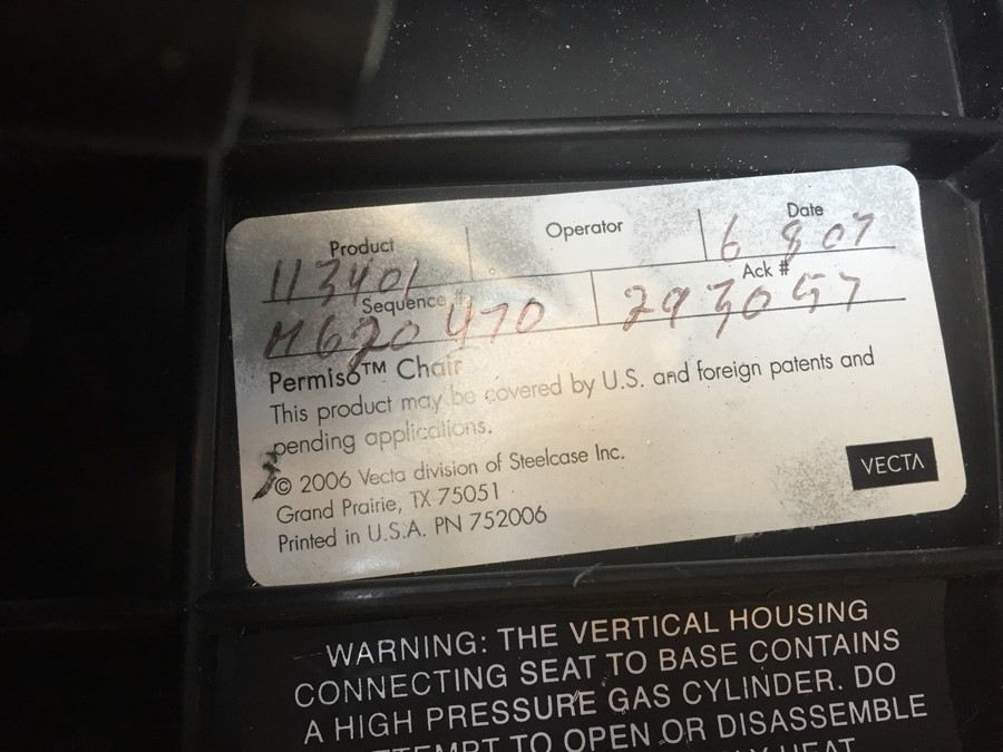 Steelcase Permiso Chair Office Chair - Retails : $1500+ [Photo 10]