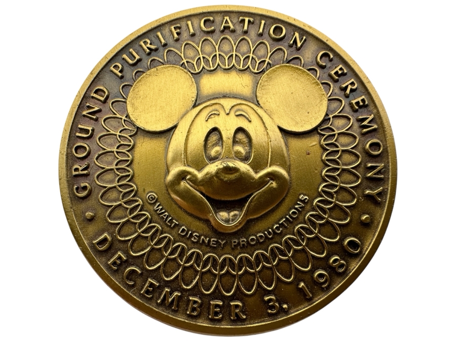 Vintage 1980 Walt Disney Productions Tokyo Disneyland Commemorative Coin Ground Purification Ceremony December 3, 1980 [Photo 1]
