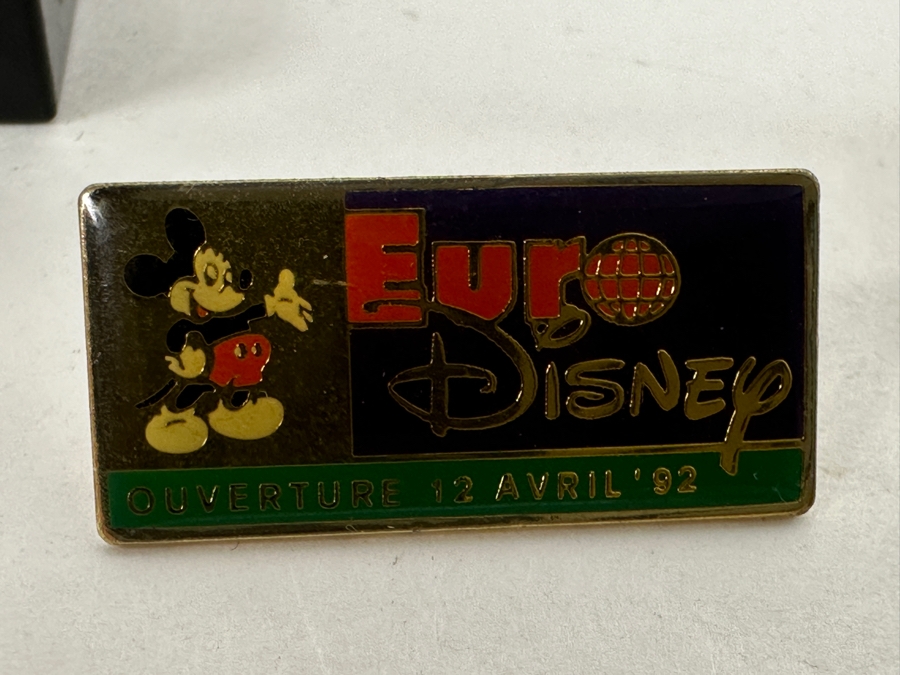 (3) Euro Disneyland Trading Pins [Photo 4]