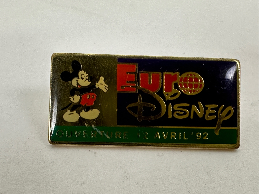 (3) Euro Disneyland Trading Pins [Photo 3]