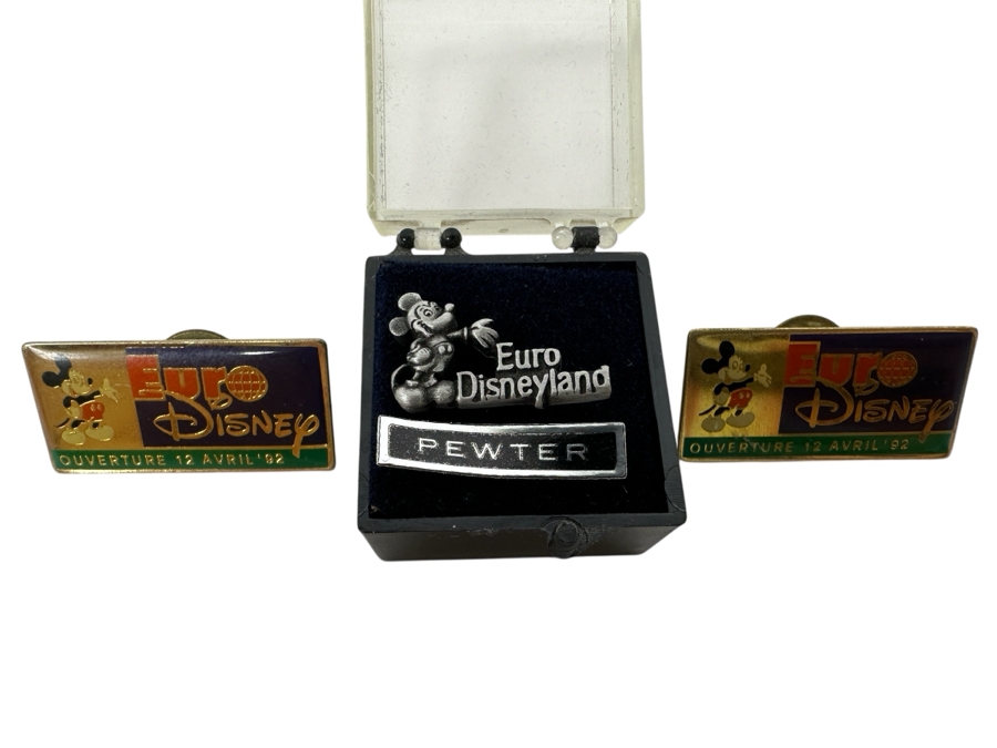 (3) Euro Disneyland Trading Pins [Photo 1]