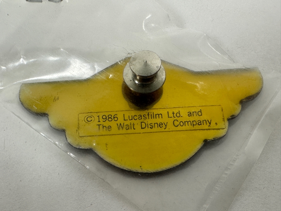 Vintage 1986 Lucasfilm / Walt Disney Company Factory Sealed Star Tours Disneyland Trading Pin [Photo 3]