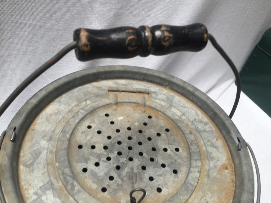 Vintage Galvanized Metal Minnow Bucket - Yeaco
