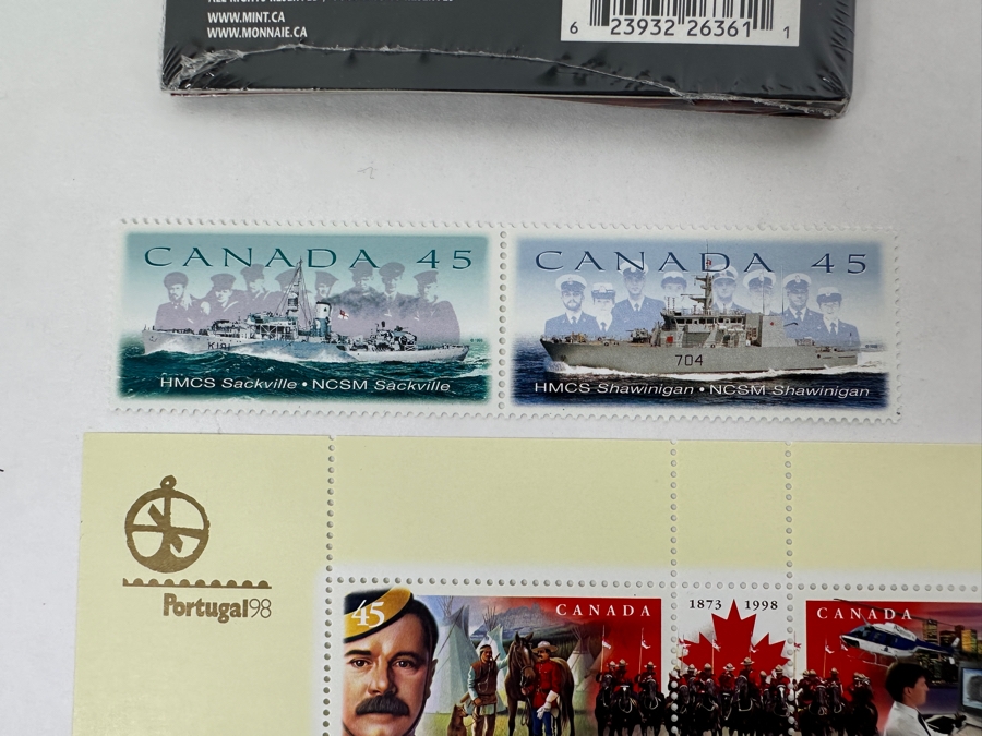 Just Added - Canadian 2001 Coin & Collection Of Mint Canadian Stamps [Photo 12]