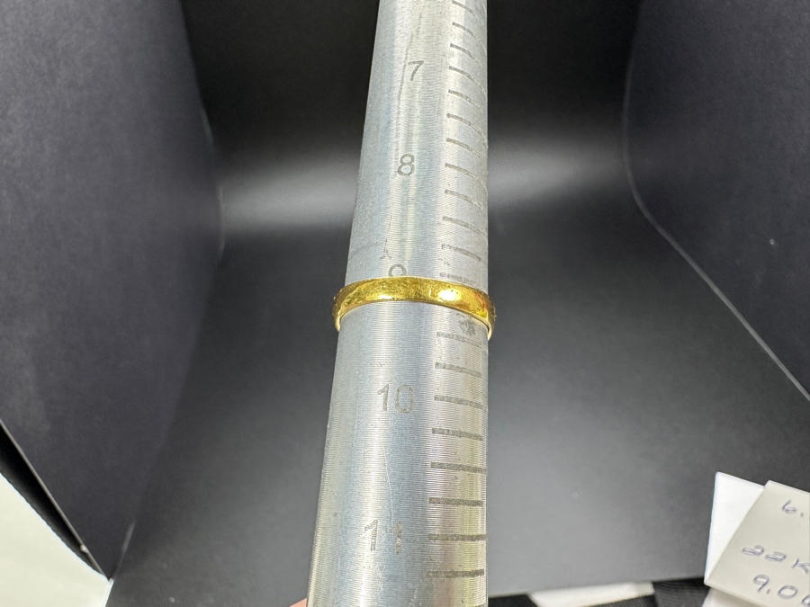 22k Gold Ring with 6.5mm Cabochon Ruby 8.8g Size 9.25 Retails $2,800 [Photo 12]