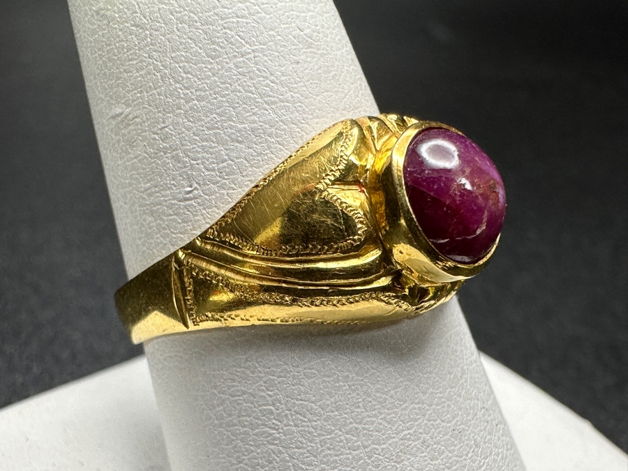22k Gold Ring with 6.5mm Cabochon Ruby 8.8g Size 9.25 Retails $2,800 [Photo 4]