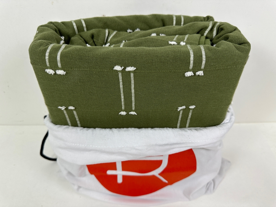 Just Added - New Rivet Duvet Cover And 2 Sham Set [Photo 3]