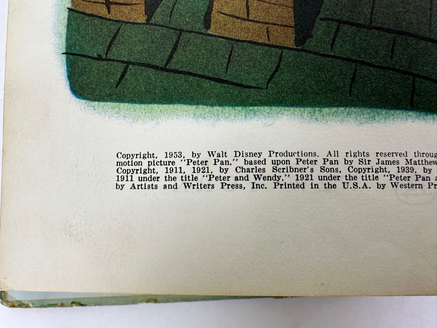 Vintage 1953 Walt Disney's Story Book Of Peter Pan A Big Golden Book [Photo 6]