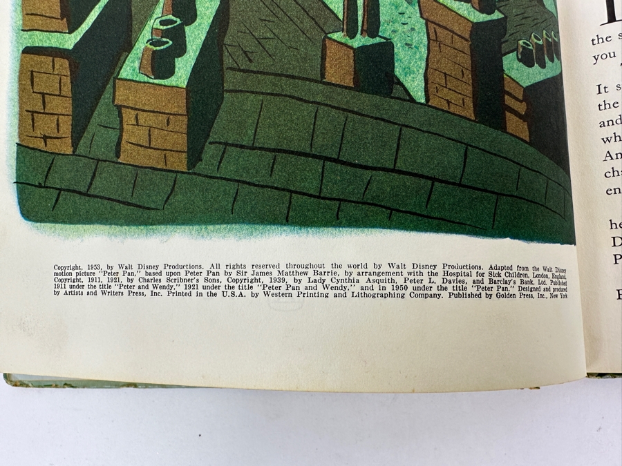 Vintage 1953 Walt Disney's Story Book Of Peter Pan A Big Golden Book [Photo 5]