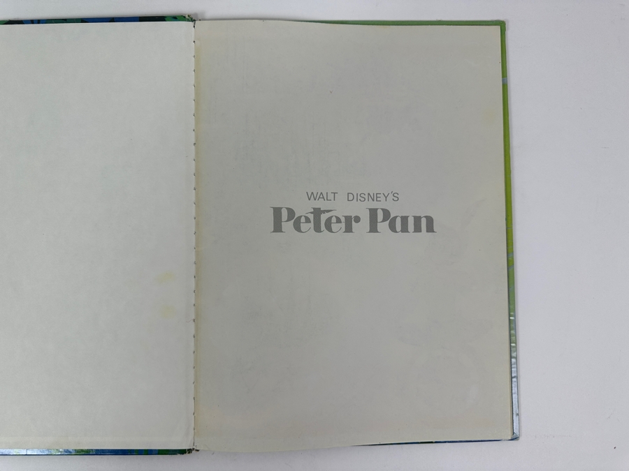 Vintage 1952 Walt Disney's Peter Pan Golden Book [Photo 3]