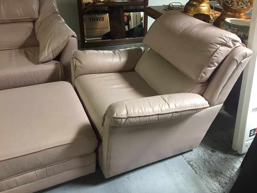 Leather Sofa Loveseat Chair Ottoman 4-Piece Set [Photo 18]